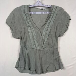 All in Favor Womens Green V Neck Short Sleeve Crinkle Blouse Top Size S